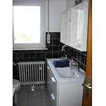 度假居 In With Swimming Pool *