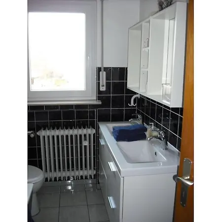 בית נופש In Bueren With Swimming Pool *